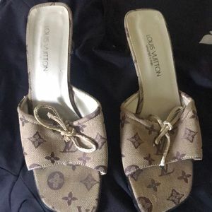 Louis Vuitton heel